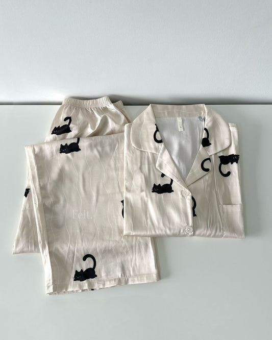 Ice Silk Little Cat Pajamas Set (Long Sleeve with Long Pants)